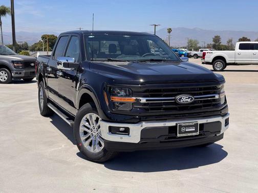 Agate Black Metallic 2026 Ford F-150 XLT