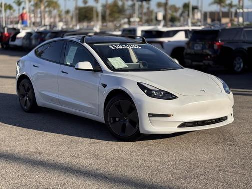 2023 Tesla Model 3 Standard Range