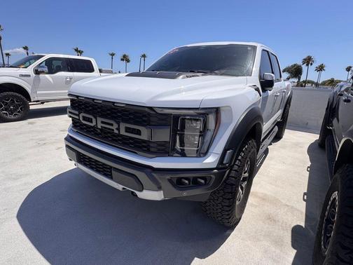 Oxford White 2022 Ford F-150 Raptor