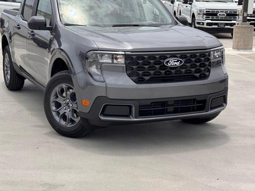 Carbonized Gray Metallic 2026 Ford Maverick XLT