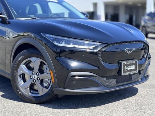 2022 Ford Mustang Mach-E Select