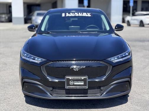 2022 Ford Mustang Mach-E Select