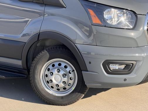2025 Ford Transit-350 XLT