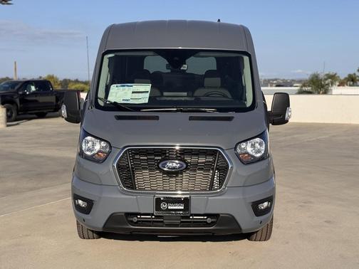 2025 Ford Transit-350 XLT