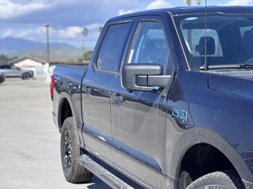 2025 Ford F-150 Lightning XLT