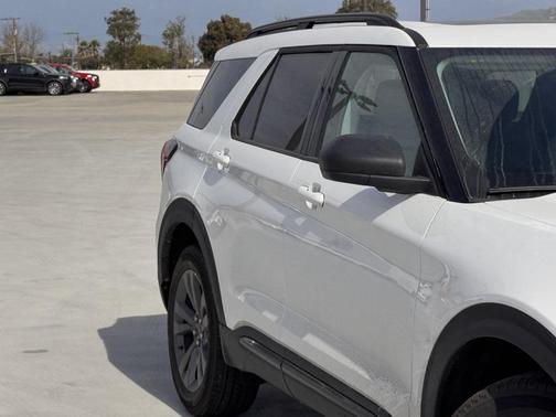 2026 Ford Explorer Active w/200A Pkg