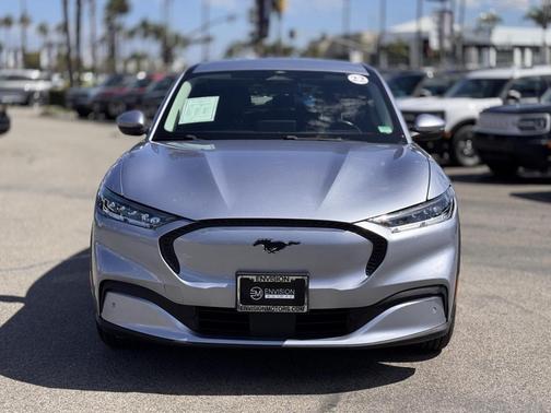2022 Ford Mustang Mach-E Select