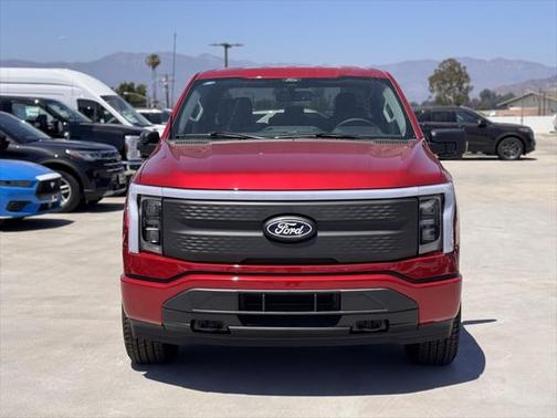 2025 Ford F-150 Lightning XLT