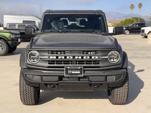 2025 Ford Bronco Base