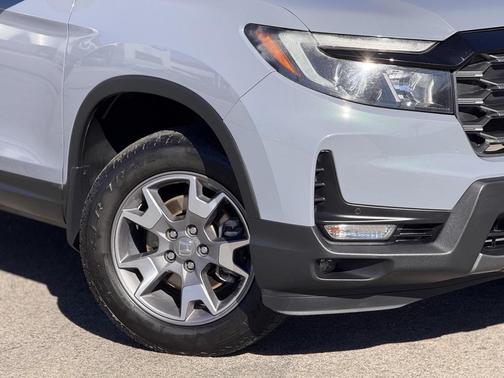 2022 Honda Passport AWD TrailSport