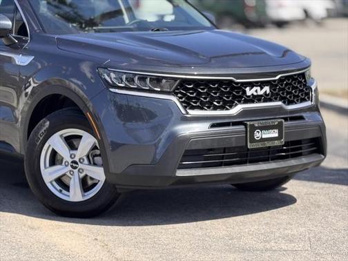 2023 Kia Sorento LX