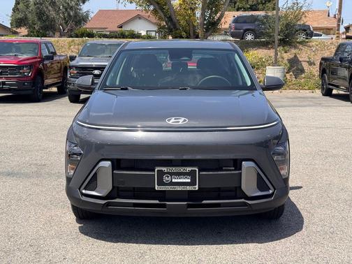 Ecotronic Gray Pearl 2024 Hyundai KONA SE