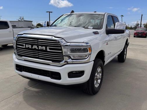 Bright White Clearcoat 2024 RAM 2500 Laramie Crew Cab 4x4 6'4' Box