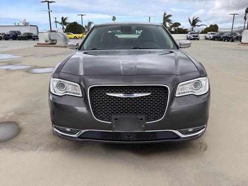 2019 Chrysler 300 Limited