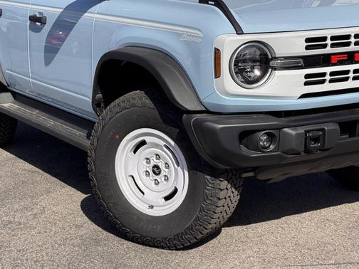 2025 Ford Bronco Heritage Edition