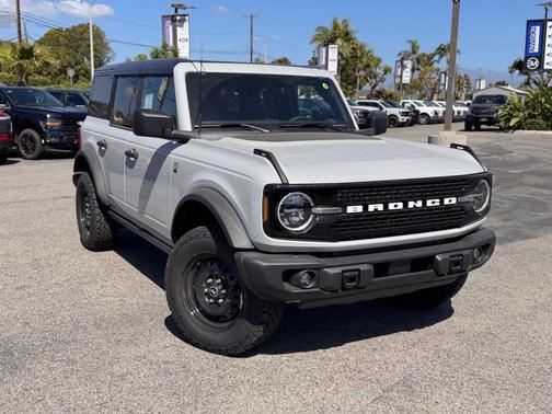 Avalanche Gray 2026 Ford Bronco Big Bend