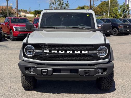 Avalanche Gray 2026 Ford Bronco Big Bend
