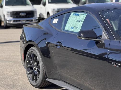 2025 Ford Mustang GT