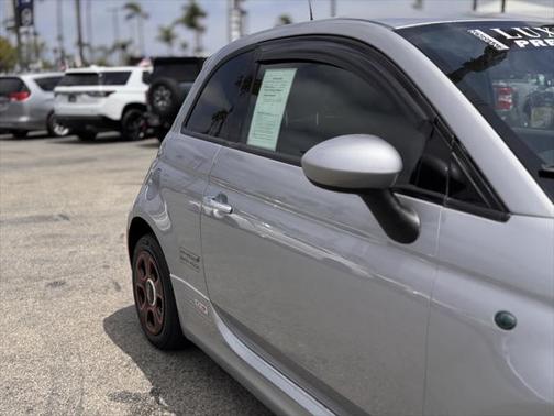 2016 FIAT 500e Battery Electric