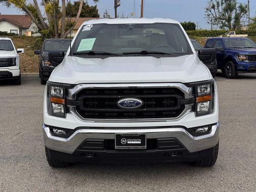 Oxford White 2023 Ford F-150 XLT