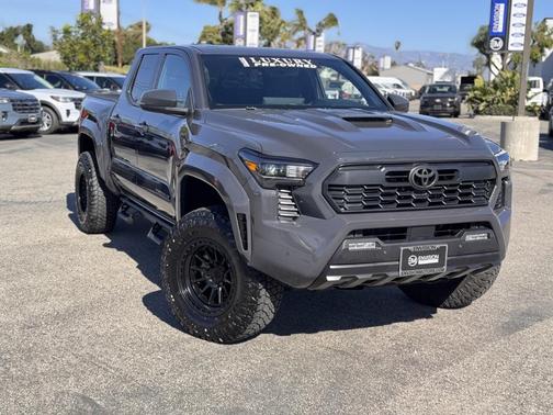 2025 Toyota Tacoma TRD Sport
