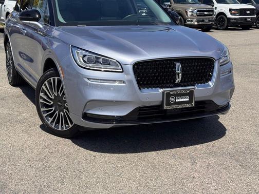 Elite Blue Metallic Clearcoat 2022 Lincoln Corsair Reserve