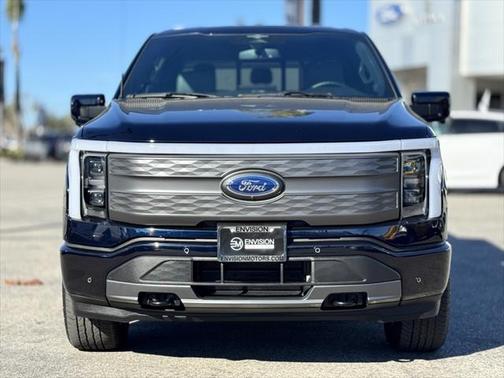 2023 Ford F-150 Lightning LARIAT