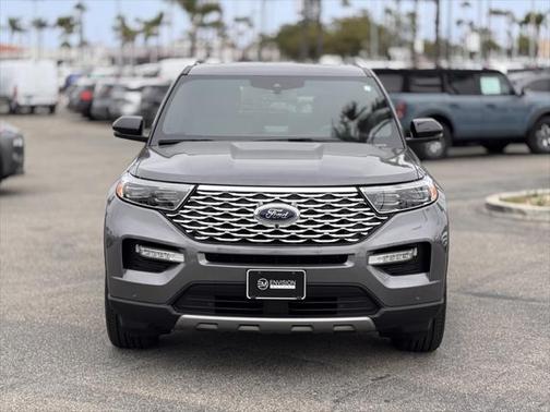 2022 Ford Explorer Platinum