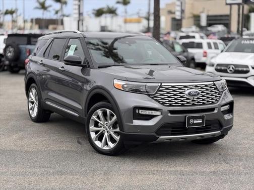 2022 Ford Explorer Platinum