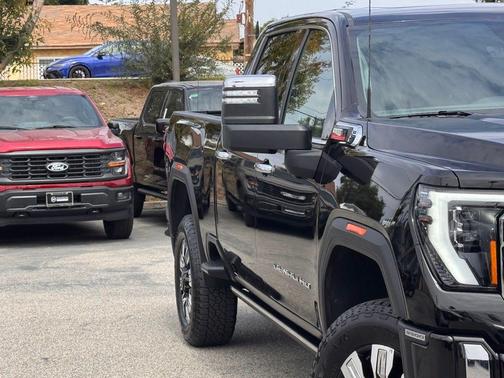 Onyx Black 2025 GMC Sierra 3500 Denali