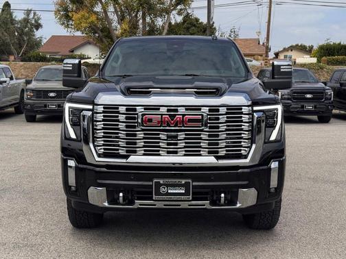 Onyx Black 2025 GMC Sierra 3500 Denali