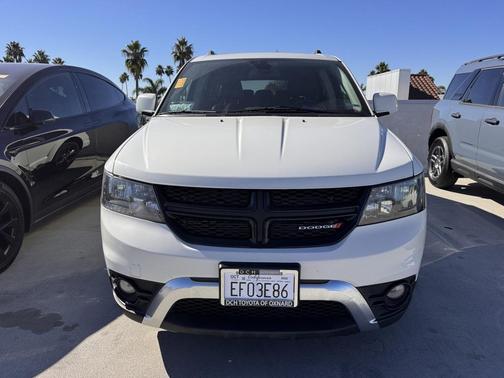 2020 Dodge Journey Crossroad