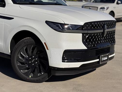 2025 Lincoln Navigator Black Label