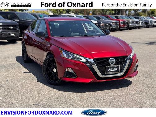 Scarlet 2020 Nissan Altima SR FWD