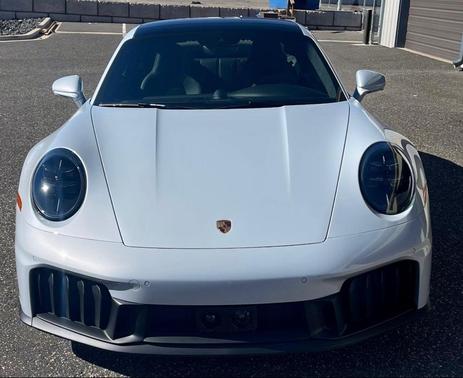 2026 Porsche 911 Carrera GTS