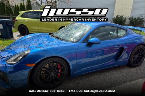 2016 Porsche Cayman GT4