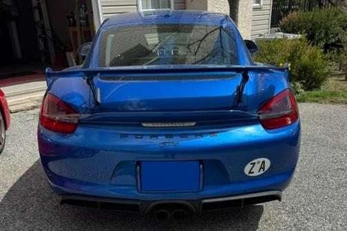 2016 Porsche Cayman GT4