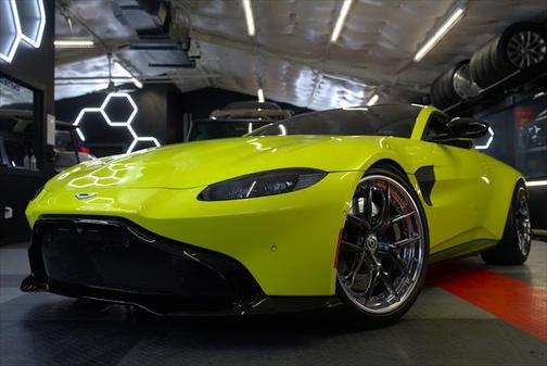 2020 Aston Martin Vantage Coupe