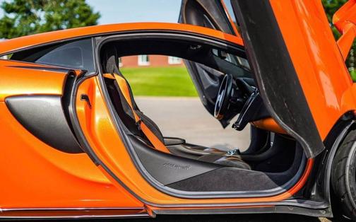 2017 McLaren 570S Coupe