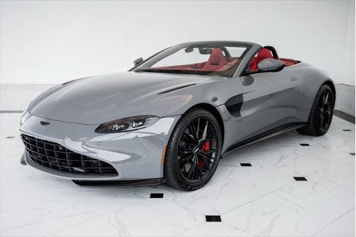2021 Aston Martin Vantage Roadster