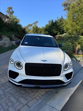 2022 Bentley Bentayga V8