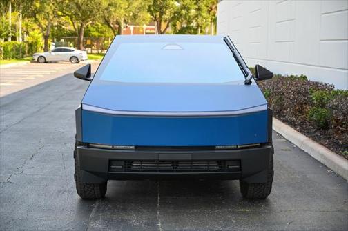 2024 Tesla Cybertruck Cyberbeast