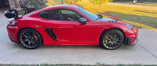 2025 Porsche 718 Cayman GT4 RS