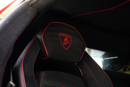2016 Lamborghini Aventador LP750-4 Superveloce