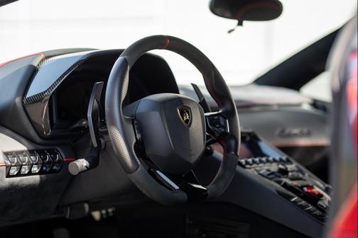 2016 Lamborghini Aventador LP750-4 Superveloce