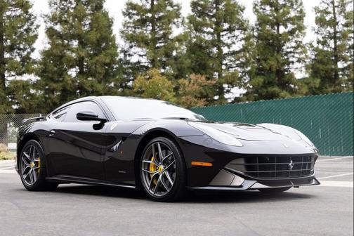 2014 Ferrari F12berlinetta Base
