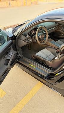 2024 Porsche 718 Cayman GT4 RS