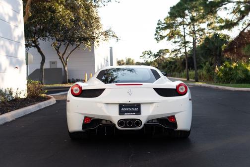 2011 Ferrari 458 Italia Base