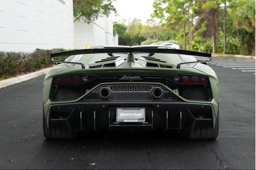 2021 Lamborghini Aventador SVJ Roadster