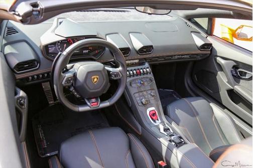 2016 Lamborghini Huracan LP610-4S
